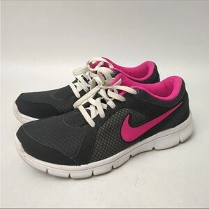 Nike Flex Experience RN 2 Running Shoes size 6.5Y/8Women